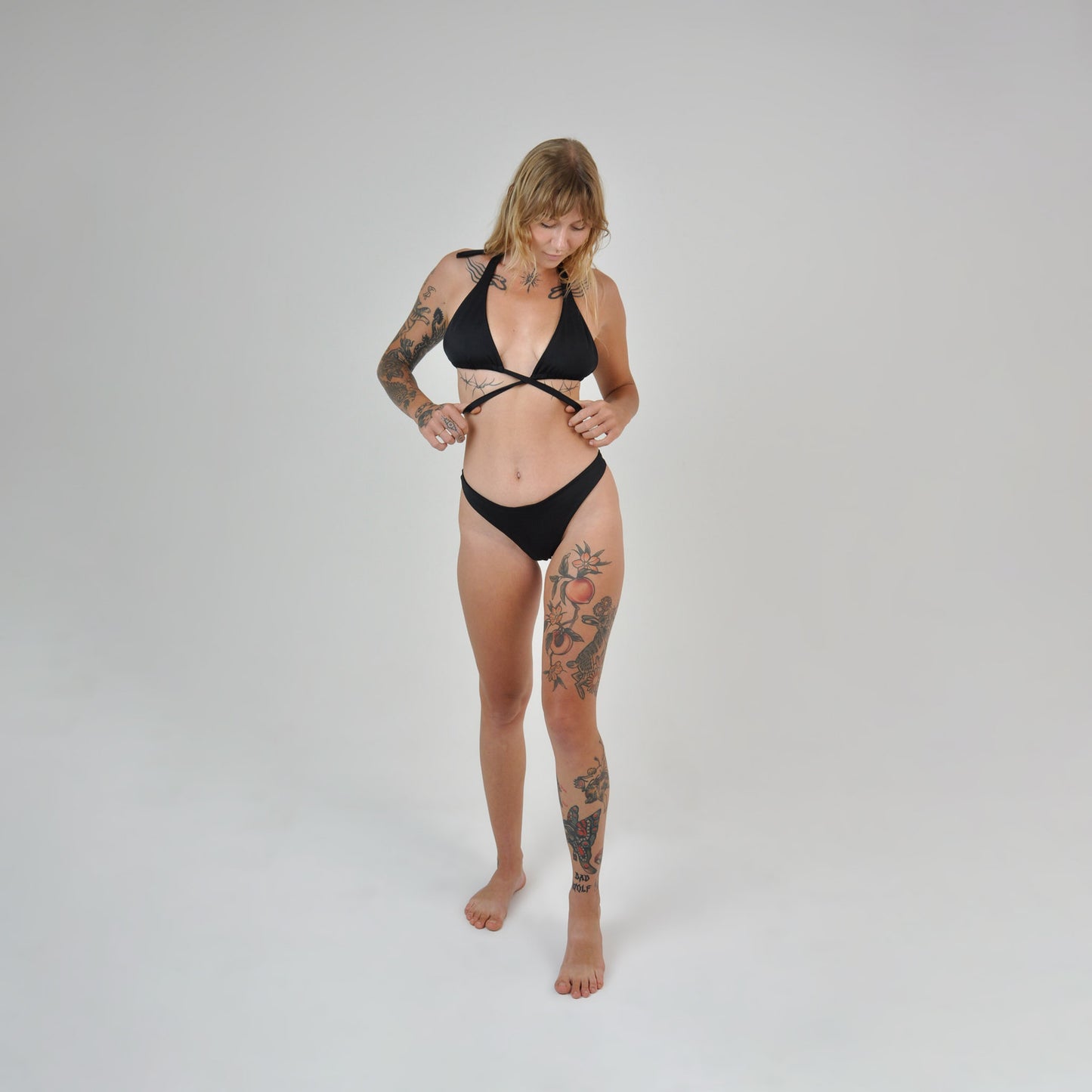 AMINA TRIANGLE TOP - BLACK