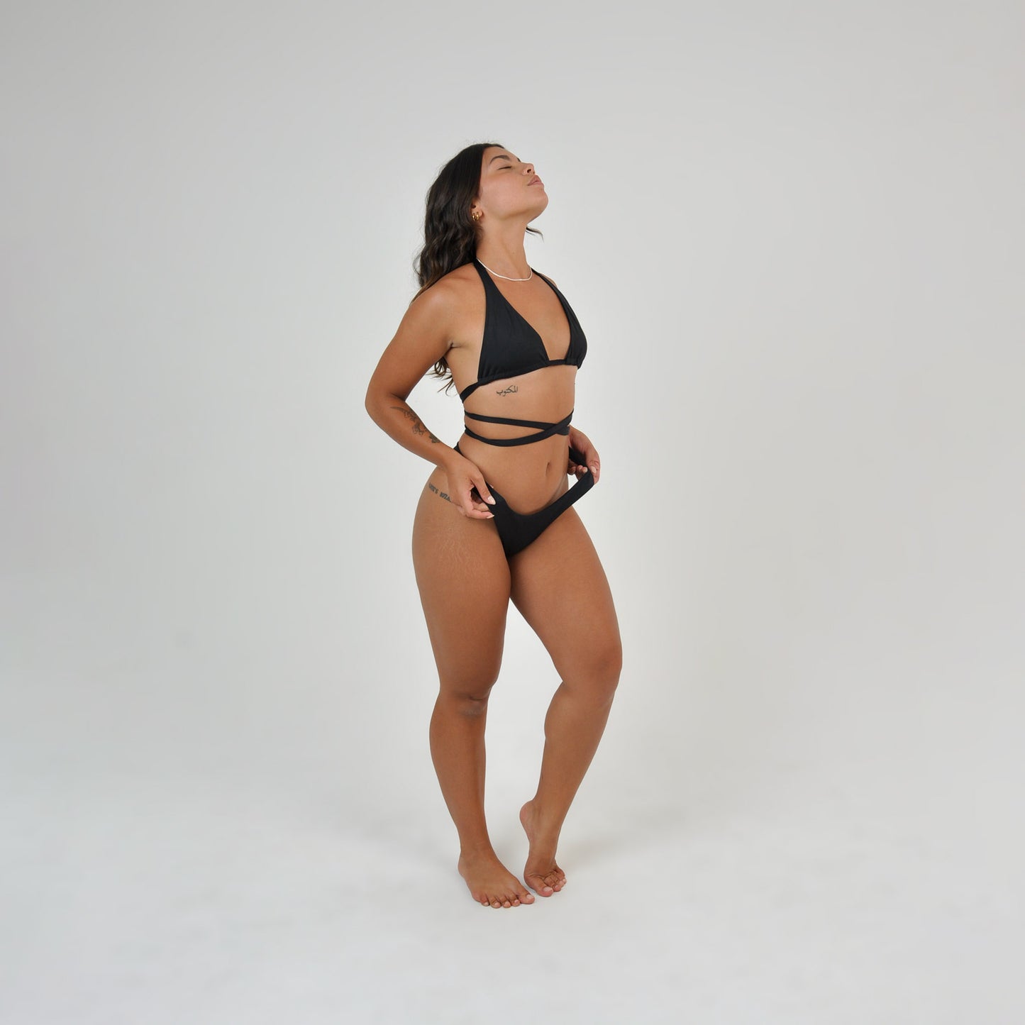 AMINA TRIANGLE TOP - BLACK
