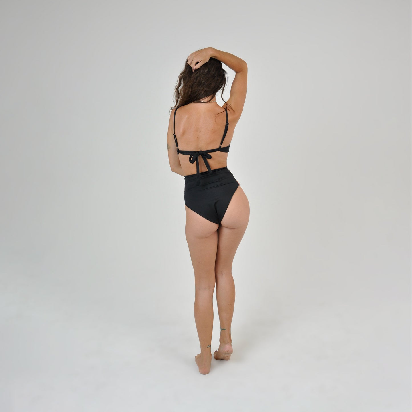 JESS UNDERWIRE TOP - BLACK
