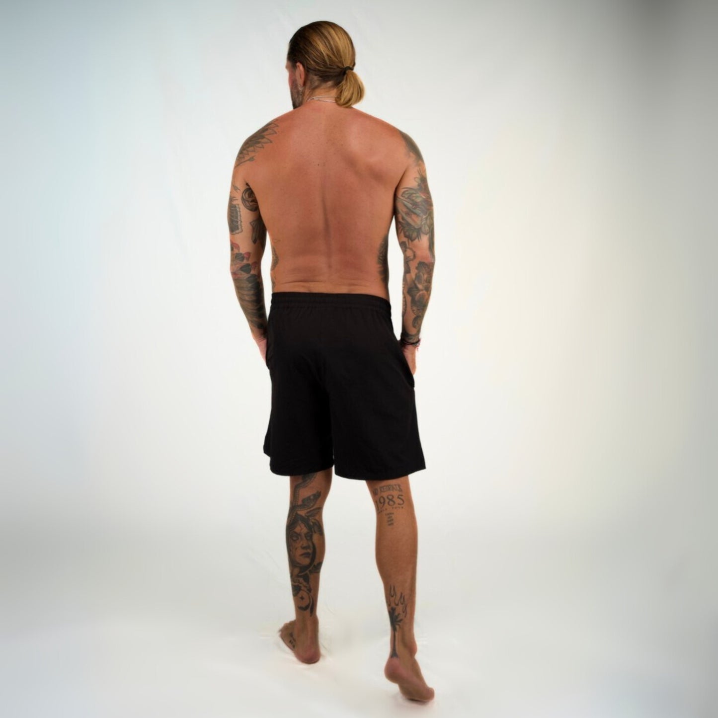 BRETT 8" BOARD SHORTS - BLACK